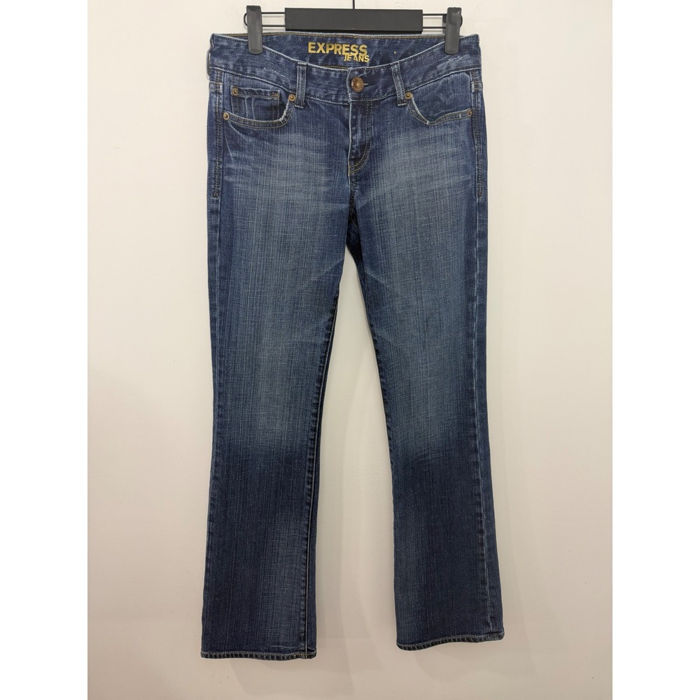 Express Jeans Womens 4R Barely Boot Dark Wash Blue Denim Mid Rise Bootcut Pants